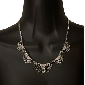 Silver necklace - fashion jewelry